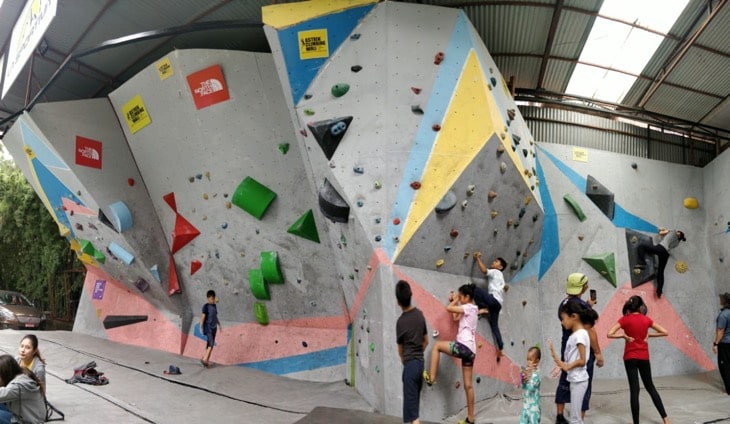 10 Things To Do This Weekend In Kathmandu Astrek Wall Climbing
