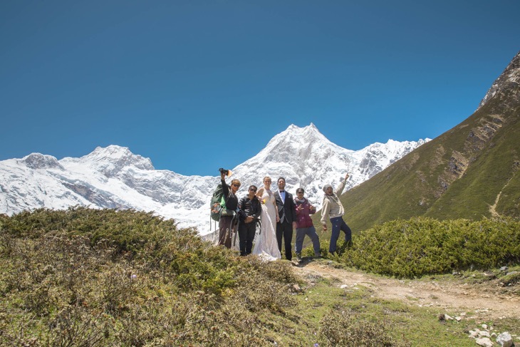 Entire wedding crew Manaslu