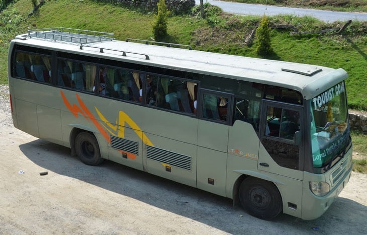 How to go from Kathmandu to Pokhara Kathmandu Pokhara tourist Jagadamba bus