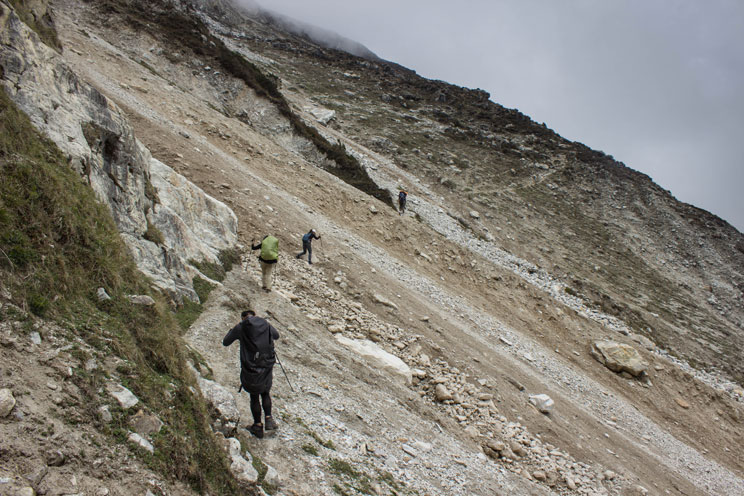 Kanchenjunga Circuit North To South Trek Report May 2016 landslide in khambachen