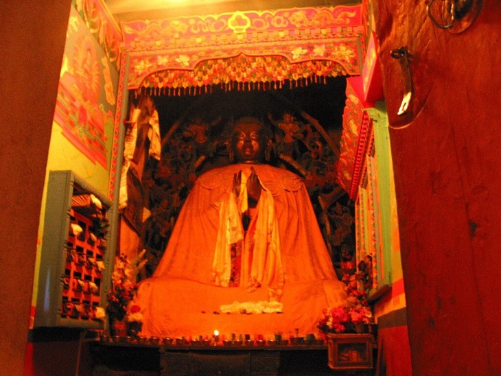 If You Cannot Make To Tibet Go To Mustang Kagbeni Maitreya inside red house lodge kagbeni | One of the oldest lodge in Kagbeni