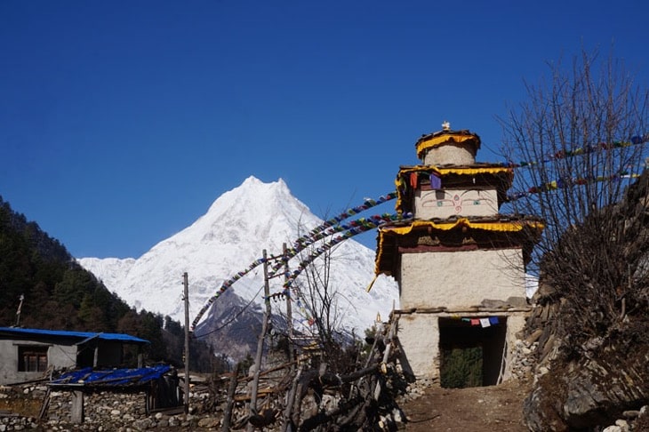 Manaslu Vs Annapurna Circuit View of Mt. Manaslu from Lho