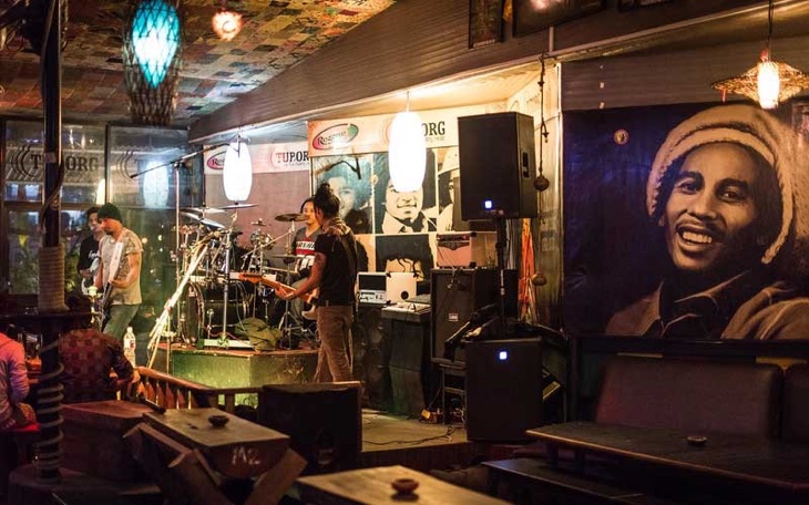 Five Of The Best Rock Bar & Pub In Thamel Band playing at Regaee Bar Thamel