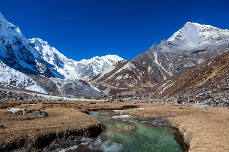 tashi lapcha pass trekking