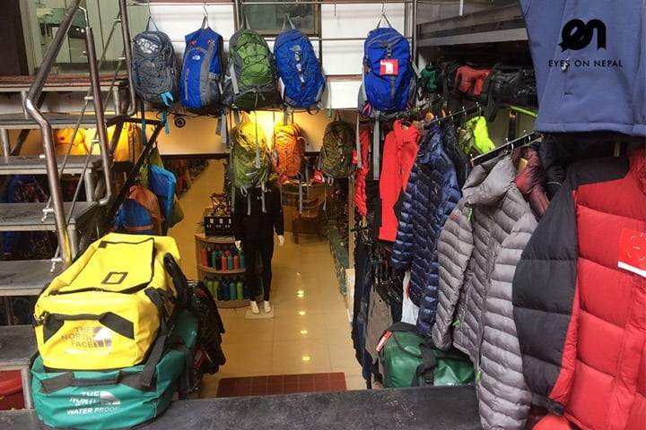 How much does Annapurna Circuit Trek Cost? Trekking shop in Kathmandu Nepal